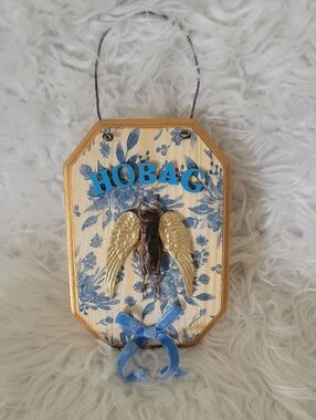 Handcrafted Floral & Bug Wall Plaque